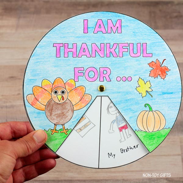 5 Thanksgiving and Christmas Crafts
