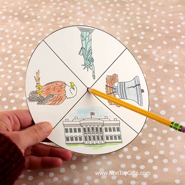 USA spinner craft printable with American symbols