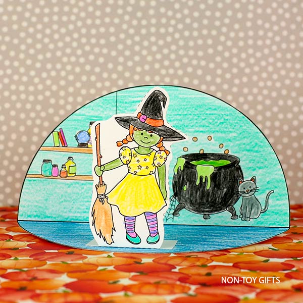 Halloween Diorama Coloring Craft