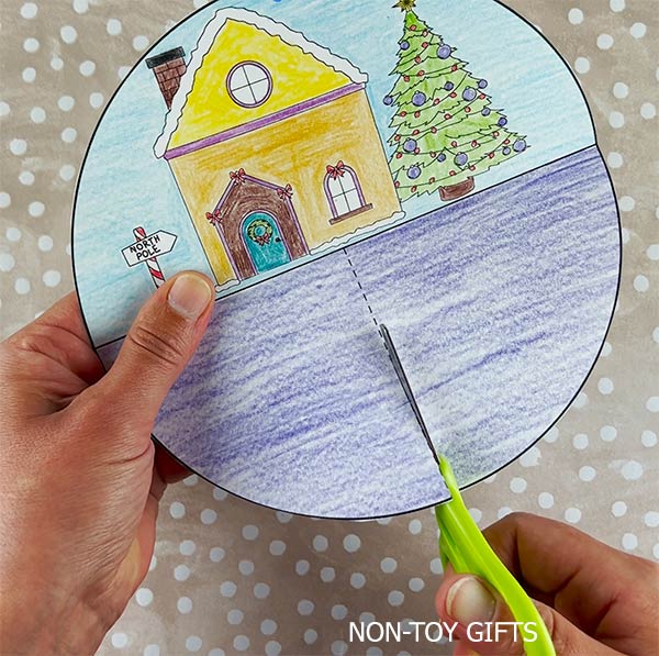 Printable Santa diorama craft for kids
