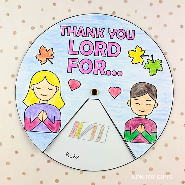 Printable Thank You Lord Spinner Craft for kids. Christian gratitude activity ideal for Sunday School, homeschool, or classroom lessons on thankfulness. Children color, cut, and assemble a spinner to show what they’re thankful for—family, friends, Jesus, home, and church. Easy, low-prep craft for faith-based fall or Thanksgiving units.