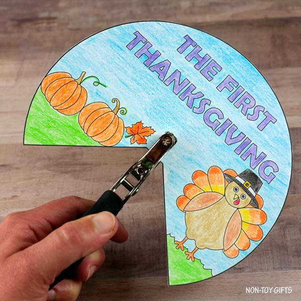 The First Thanksgiving Spinner Craft