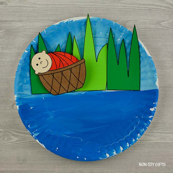 Baby Moses Craft - Bible Story Craft - Paper Plate Interactive Craft