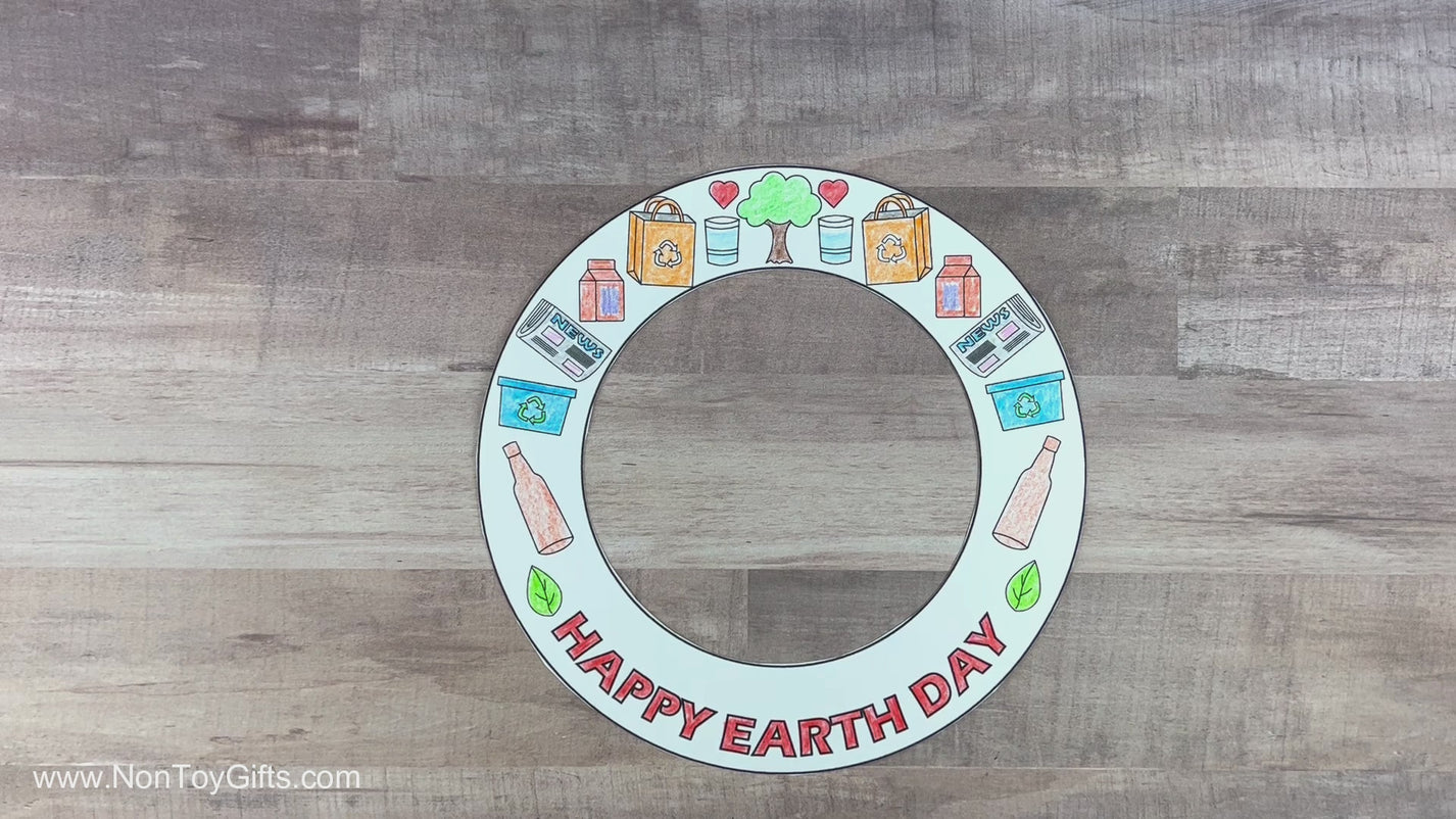Earth Day Wreath - Coloring Craft for Kids – Non-Toy Gifts